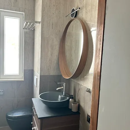 Oliven Penthouse Διαμέρισμα Sutivan